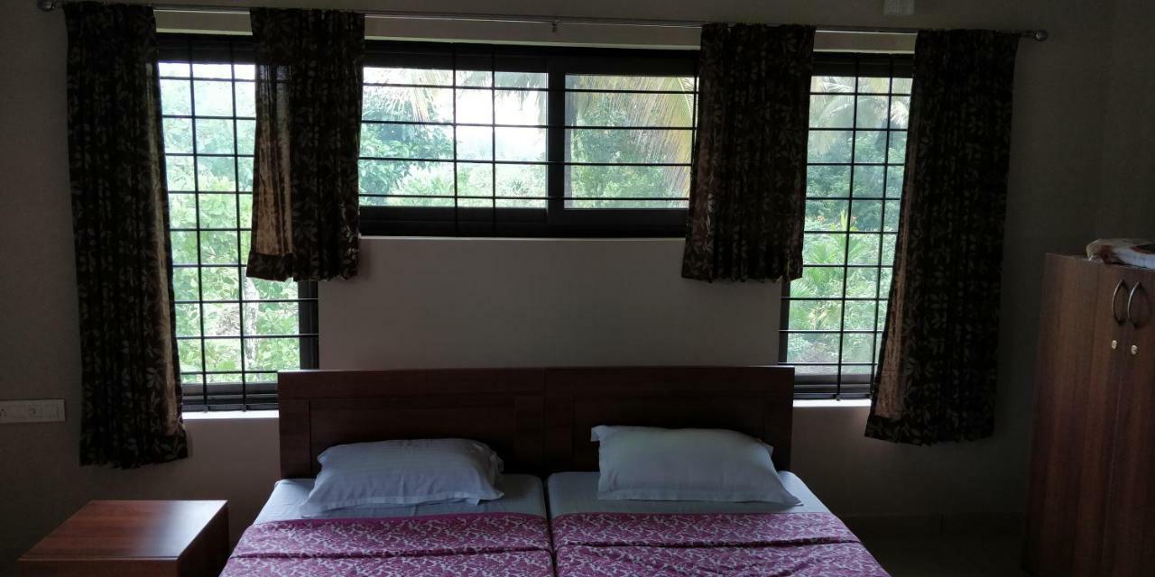 Sugamya Farm Guesthouse Sagar  Esterno foto